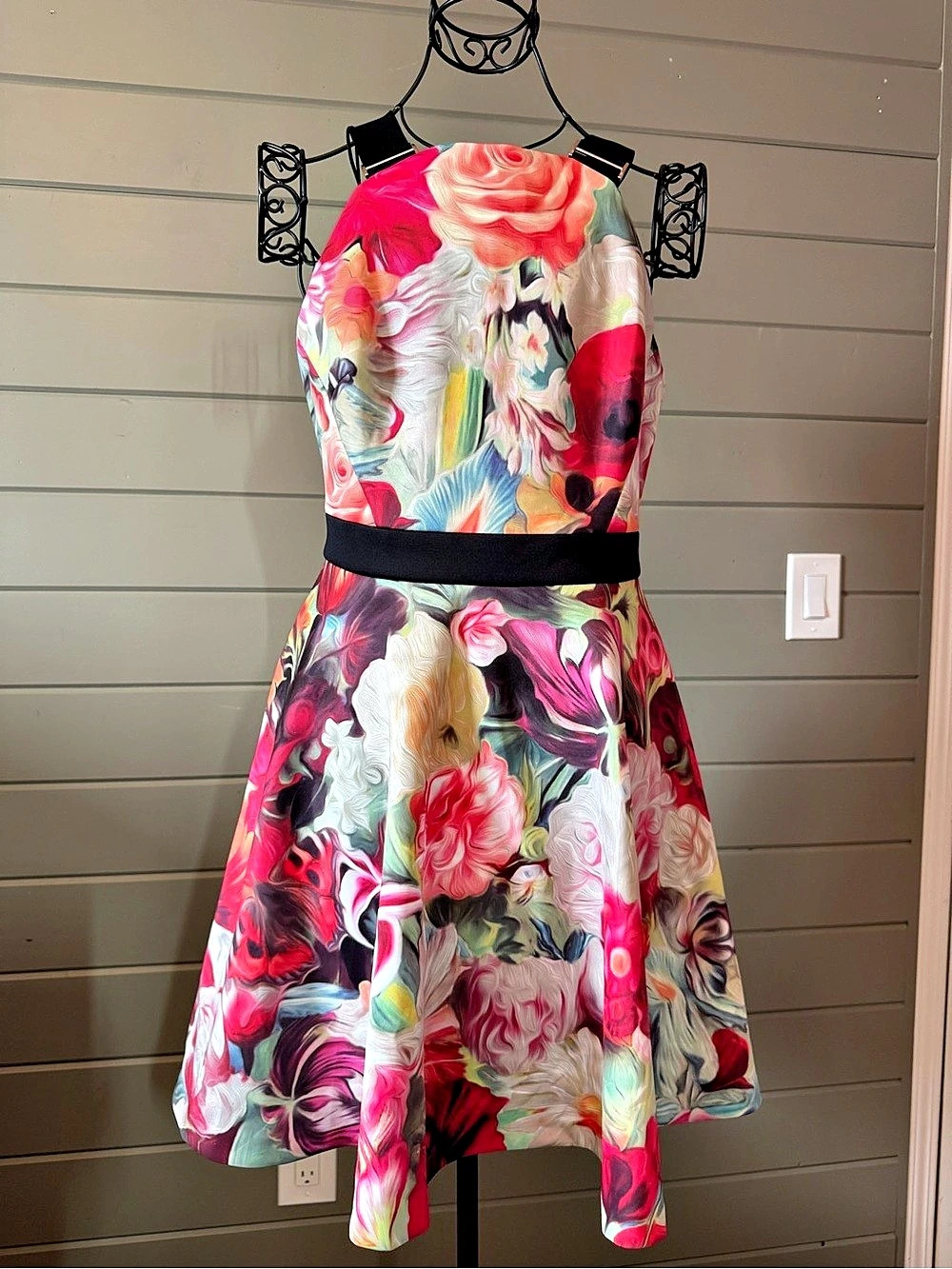 Ted Baker Floral is watercolor Midi Dress in Pink & Black Like New